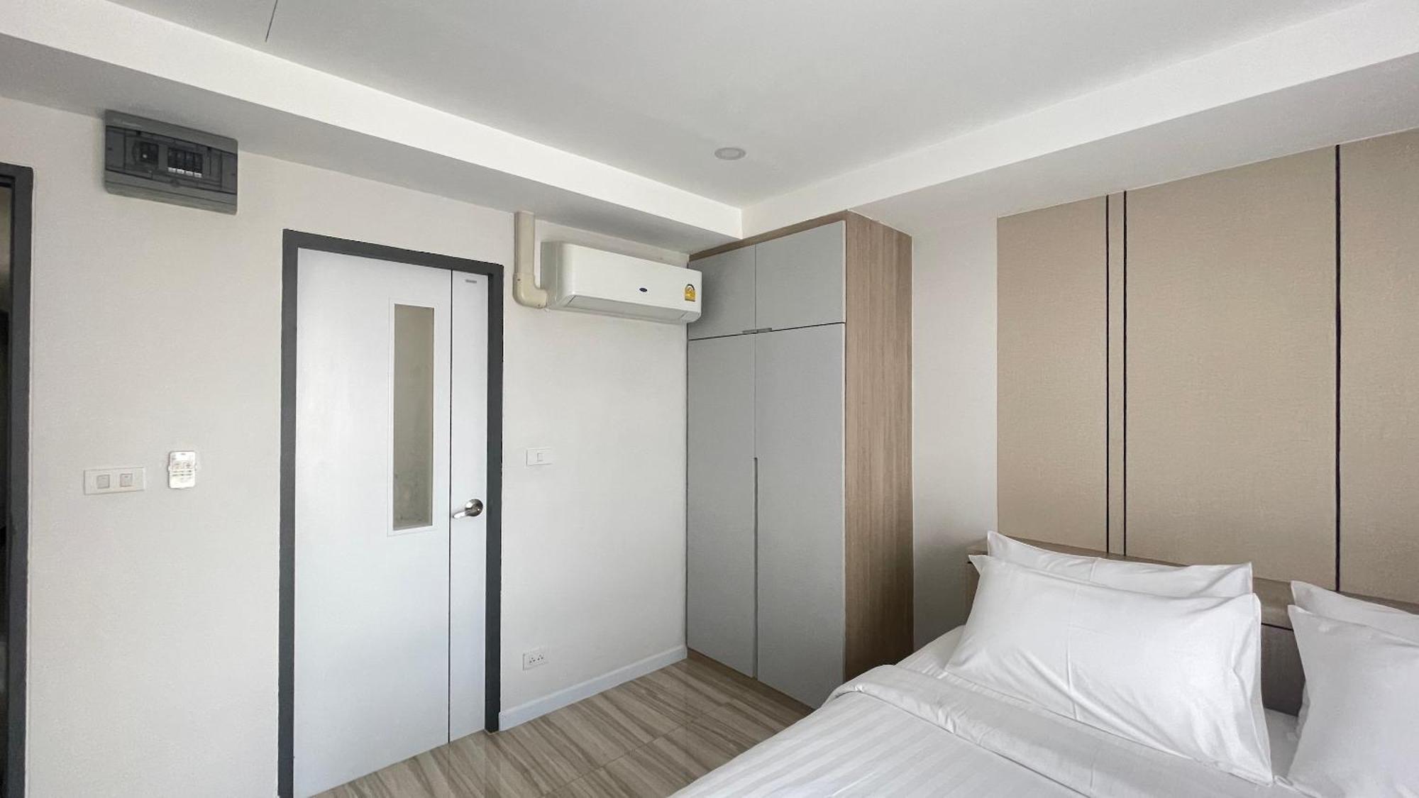 The Riski Hotel At Bangphlat Station Sha Bangkok Pokój zdjęcie